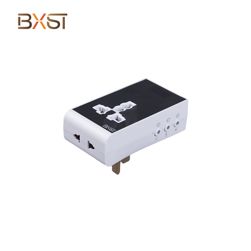 BXST 15A 220V พีซีตู้เย็นแรงดันไฟฟ้าป้องกันแรงดันไฟฟ้าสำหรับบ้าน v153-d-uk